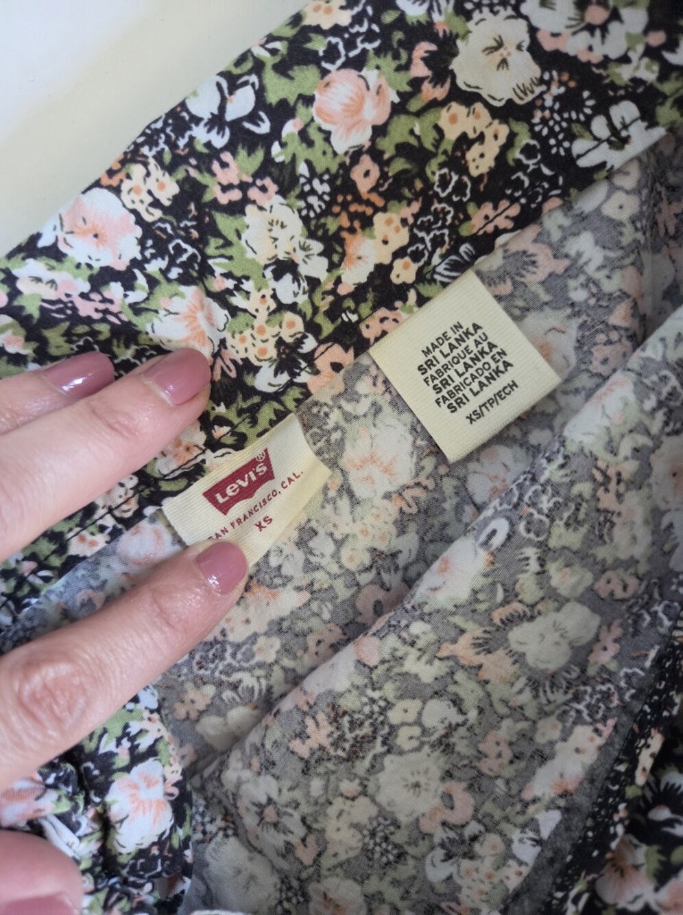 Bundle Mini Puff sleeve floral Dresses WAYF Asos Levis sz XS - Picture 4 of 15